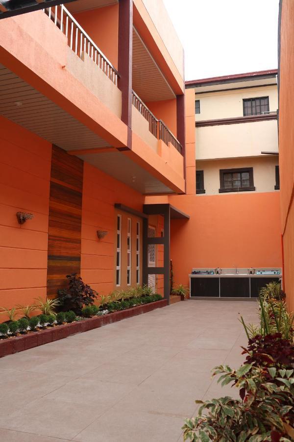 Anicia Guesthouse Rooms Paranaque City Exterior foto